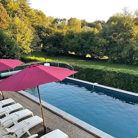 Holiday home Belle Et Confortable Demeure Du Xvii Eme Siecle Champagnac (Auvergne)