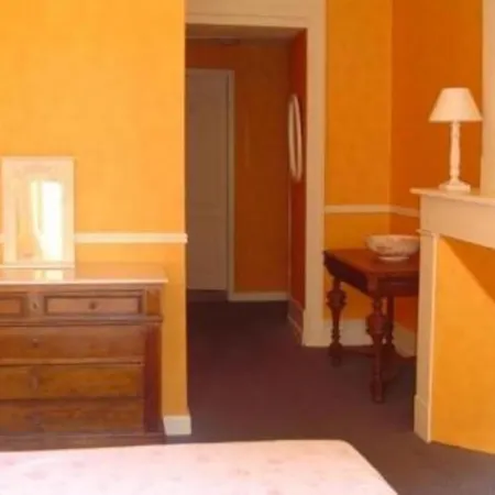 Holiday home Belle Et Confortable Demeure Du Xvii Eme Siecle