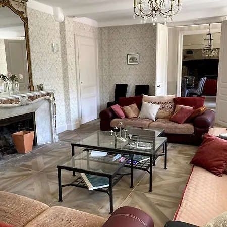 Belle Et Confortable Demeure Du Xvii Eme Siecle Holiday home